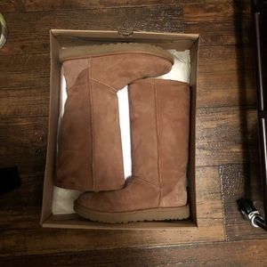Ugg tall boots women’s size 7